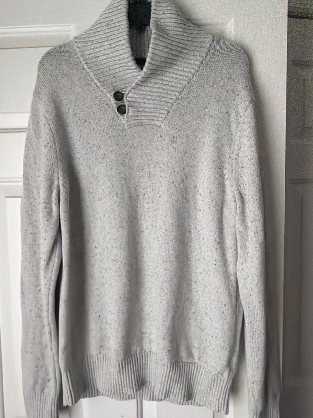 Banana Republic L Men's shawl Collar Button Sweater - Light Gray